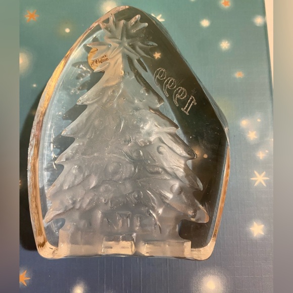 Cristal D’Arques France Christmas Paper Weight Dated 1999 (DS) - Picture 11 of 11